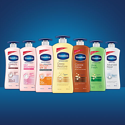 VASELINE Healthy Bright Complete 10 Anti-Ageing Body Lotion - 10 In 1 Skin Benefits + Vaseline Jelly, AHA, Non-Greasy 400 ml